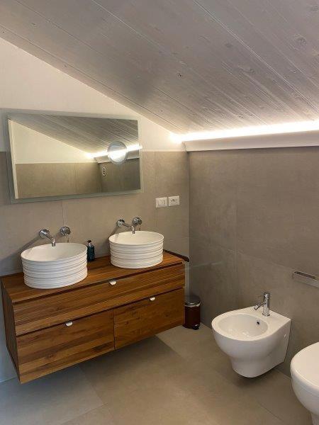 Luxury 4 With Swimming Pool Appartamento